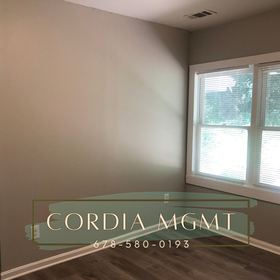 1742 Brewer Blvd Sw - Photo 6 of 13