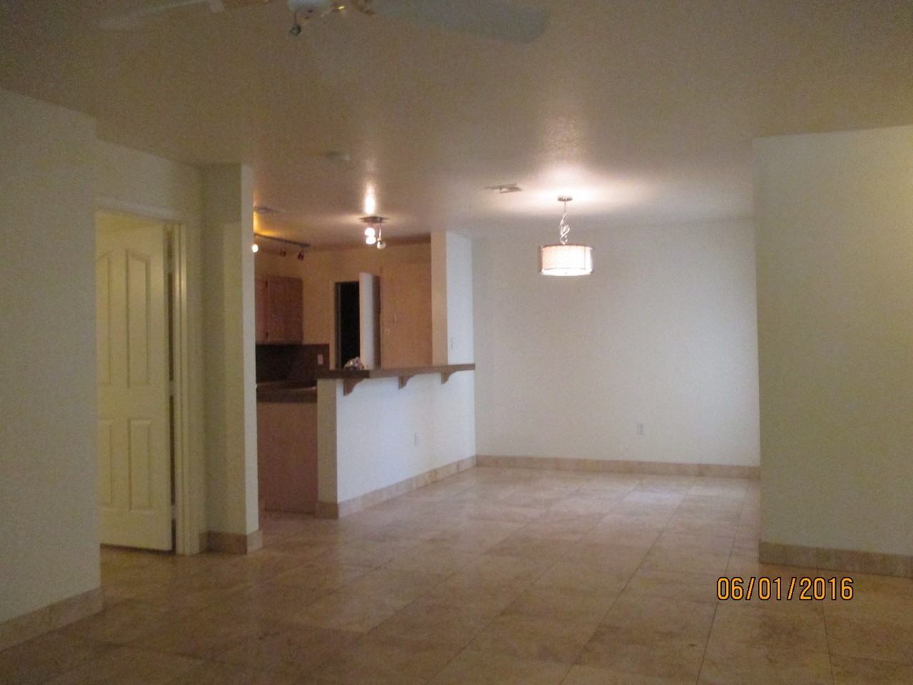 8452 Boseck Dr #187 - Photo 6 of 27