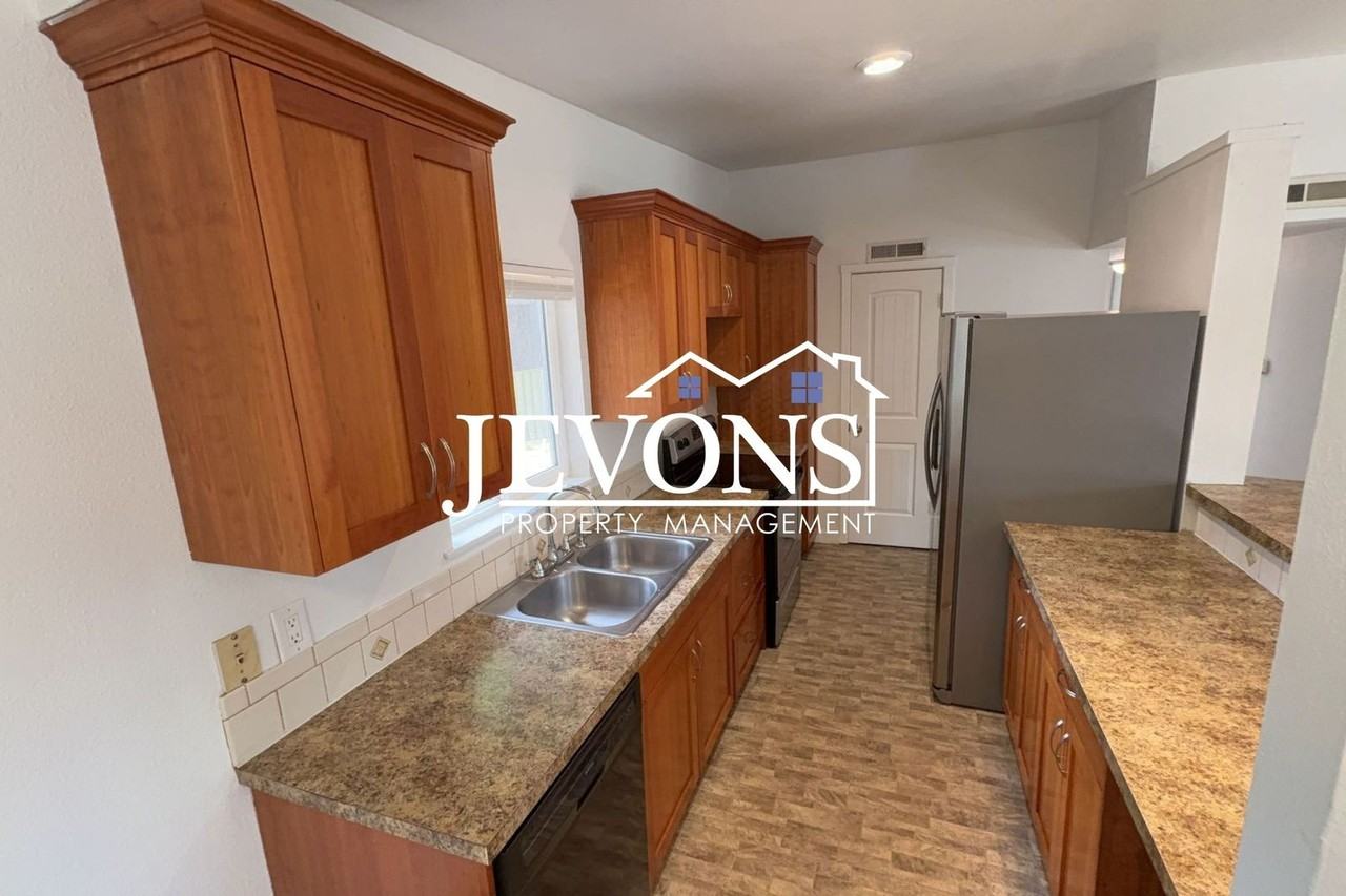 30217 1st Pl S - Photo 3 of 22