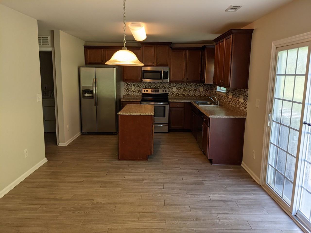 6515 Eastfield Park Dr - Photo 6 of 14