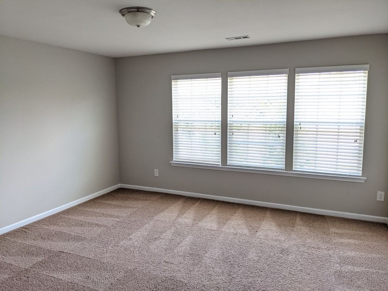6515 Eastfield Park Dr - Photo 7 of 14