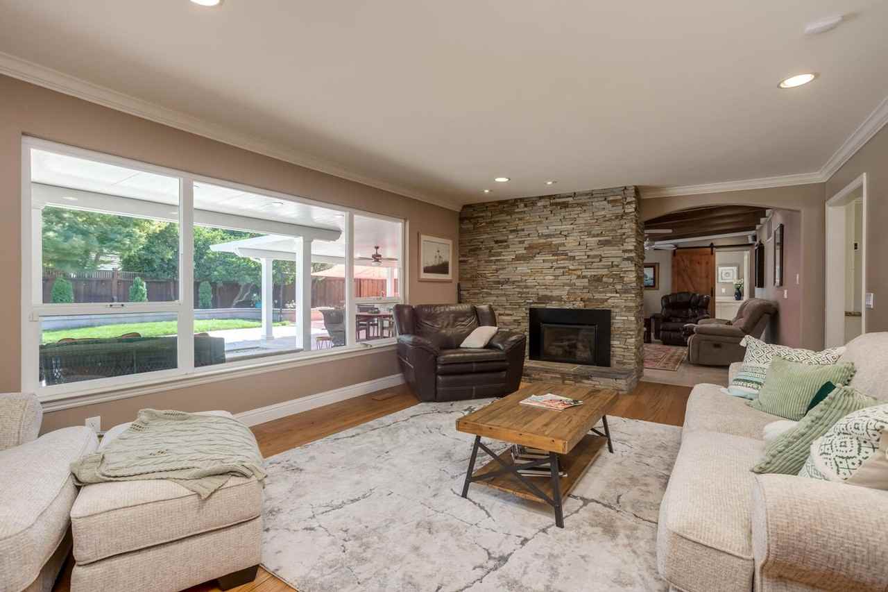 1176 Koch Ln - Photo 7 of 23