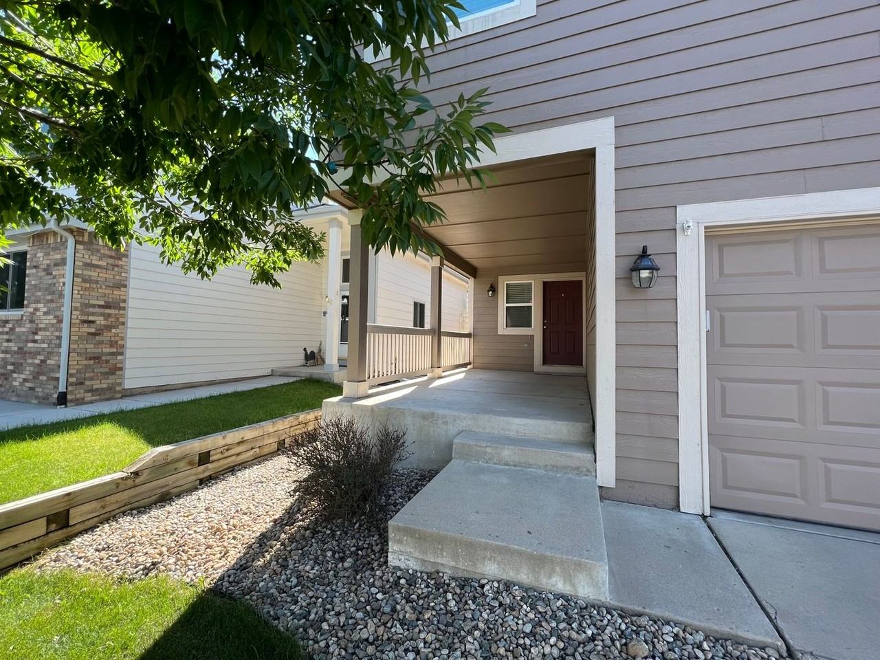 10441 Devonshire St - Photo 3 of 20
