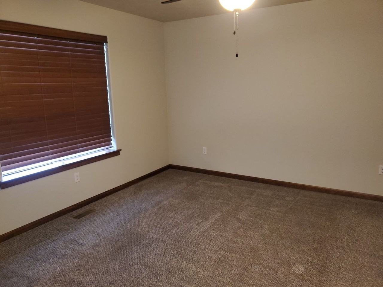 6519 W Conner St - Photo 6 of 21