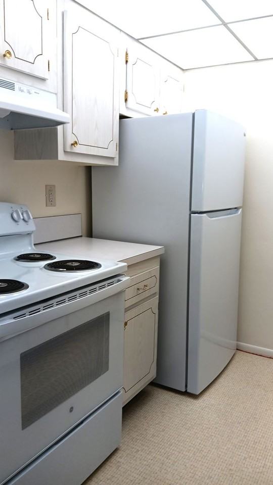 327 34th Ave N - Photo 6 of 14