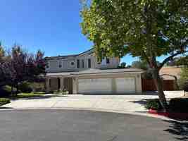 featured image of 746 Jersey Ct