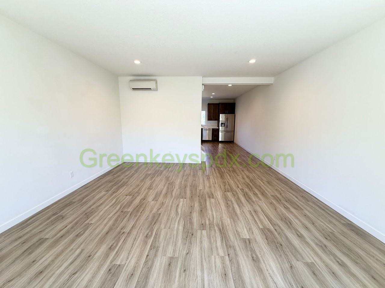 12117 Se Pardee St - Photo 2 of 28