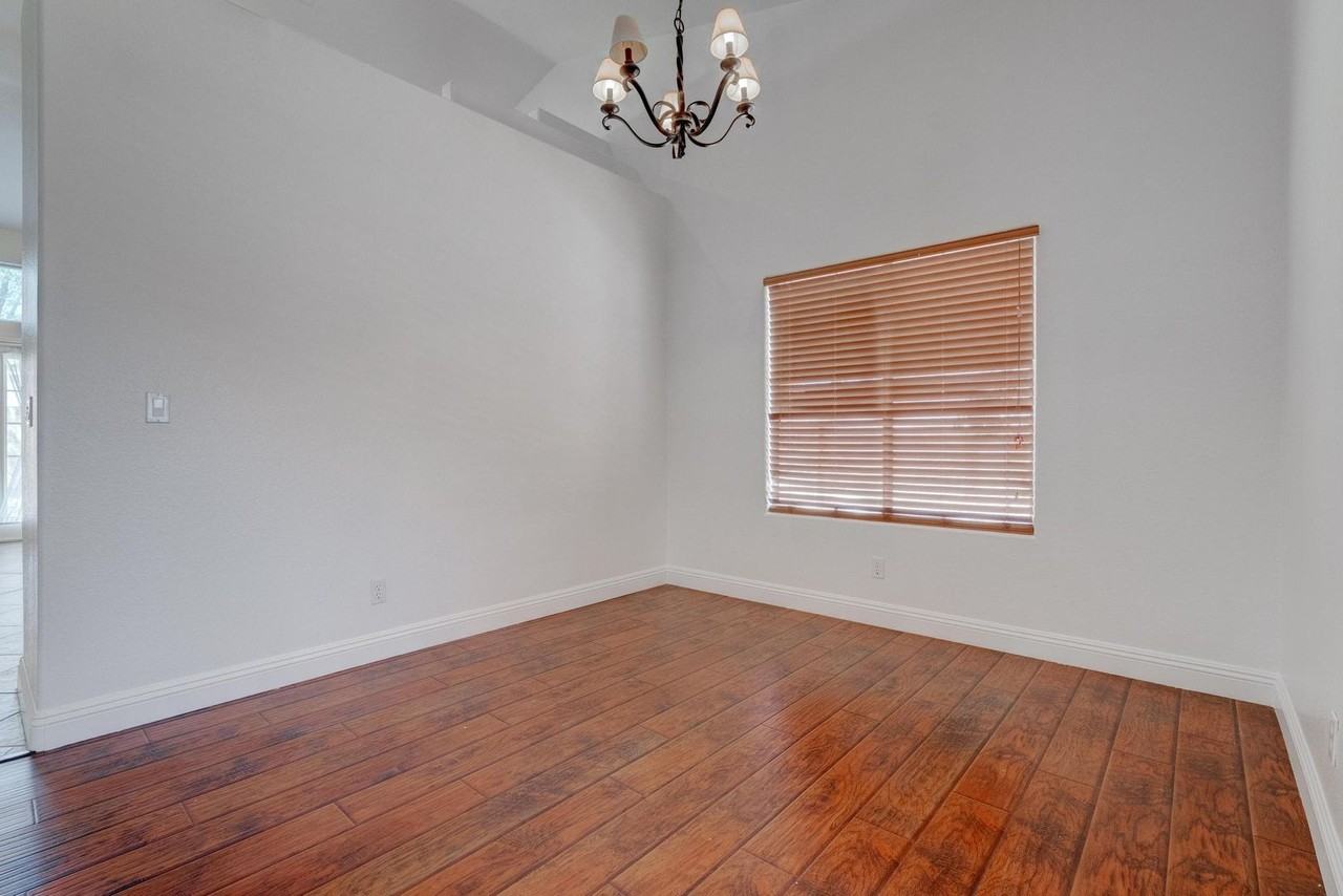 840 Coastal Beach Rd - Photo 5 of 42