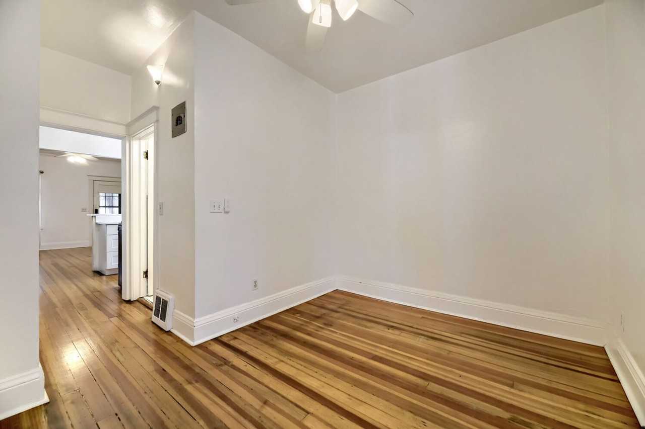135 E Exposition Ave - Photo 7 of 13
