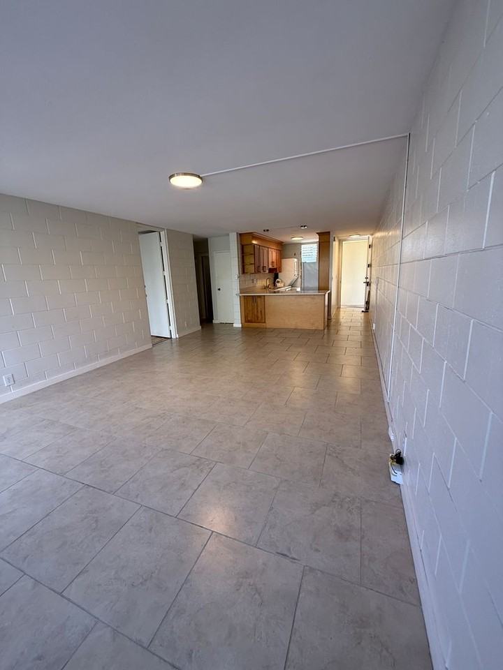 VICTORIA TOWERS #401 - Photo 4 of 17