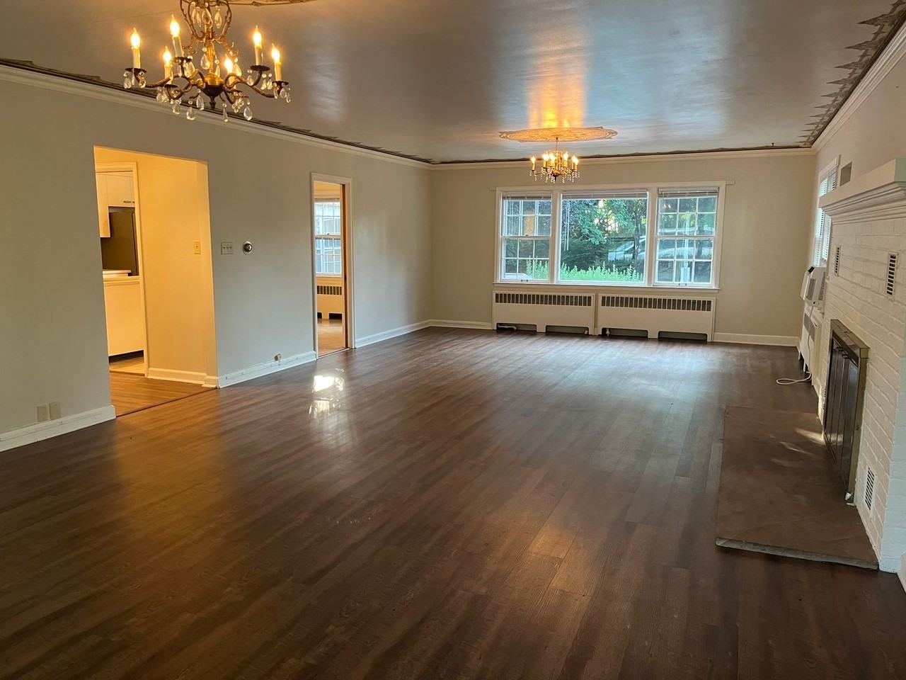 3323 Lakeshore Dr - Photo 5 of 9