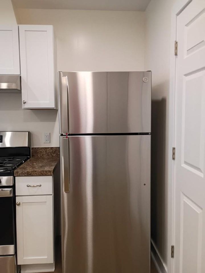 808 Sherman St - Photo 5 of 16