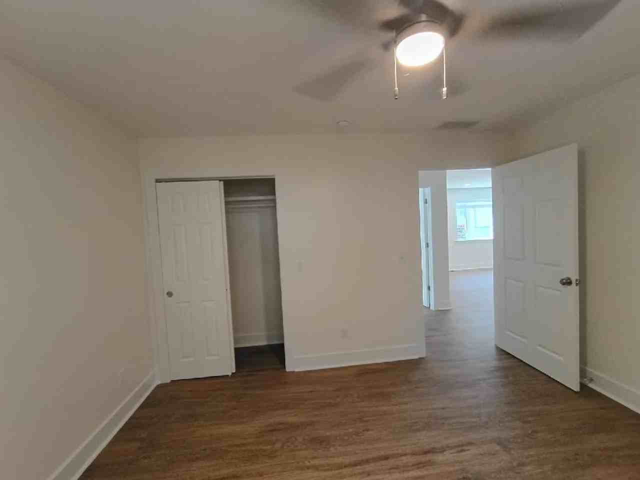 808 Sherman St - Photo 7 of 16