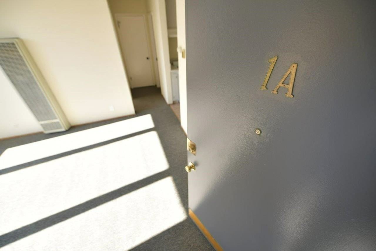 3p062 - Francisco Apartments - Photo 2 of 28