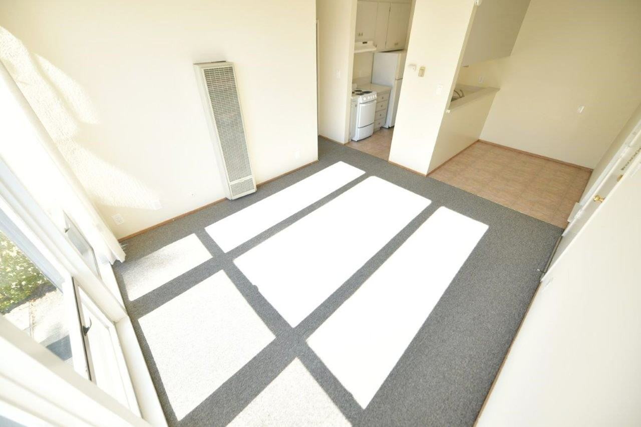 3p062 - Francisco Apartments - Photo 4 of 28