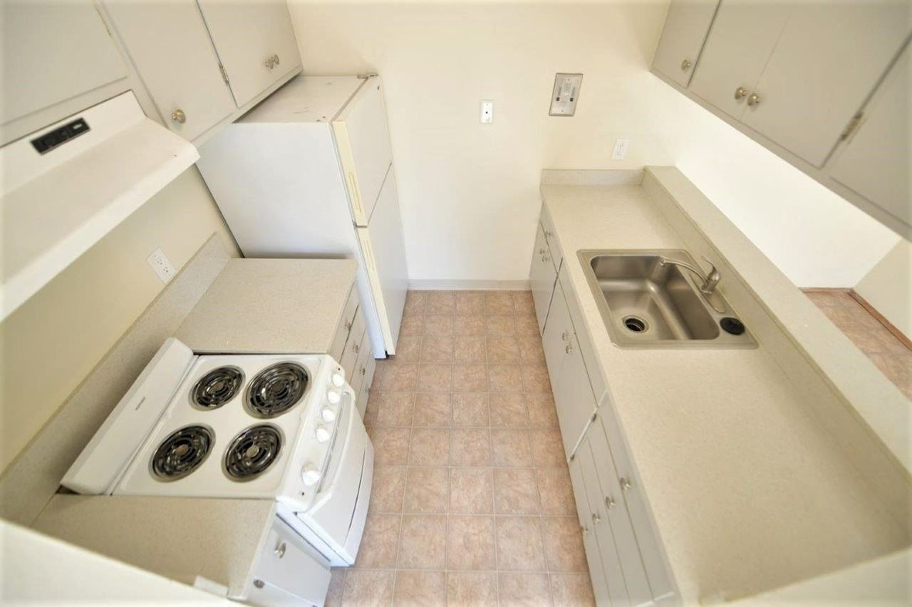 3p062 - Francisco Apartments - Photo 6 of 28