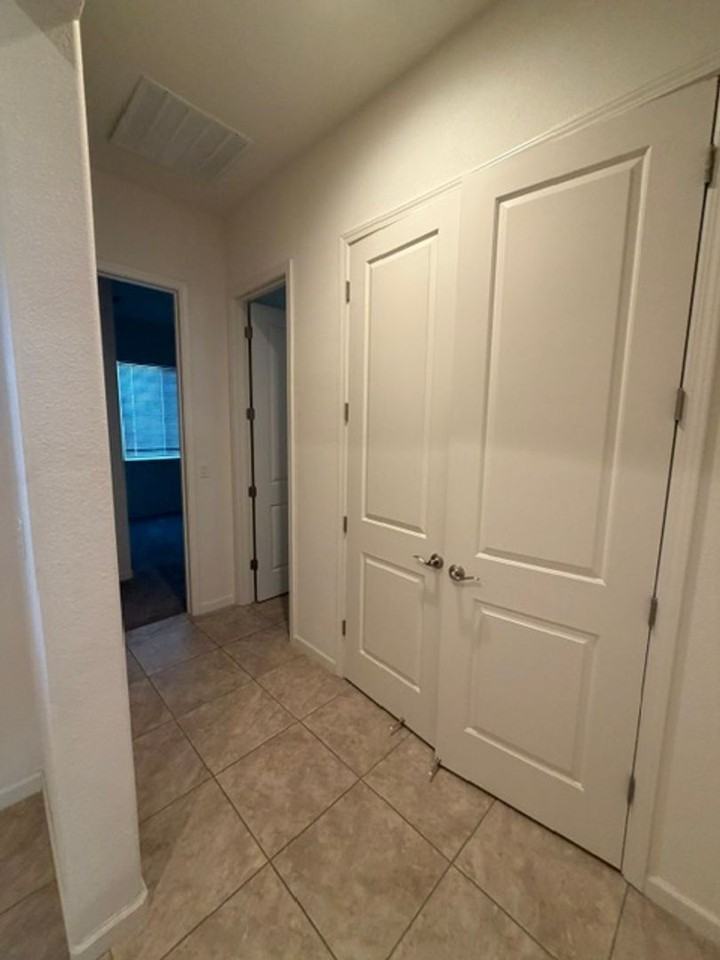 362 Olivadi Way - Photo 5 of 26