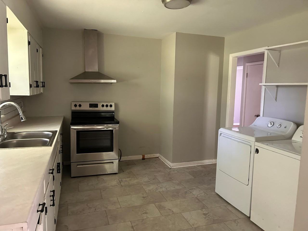 2702 Garvin Rd Nw - Photo 6 of 7