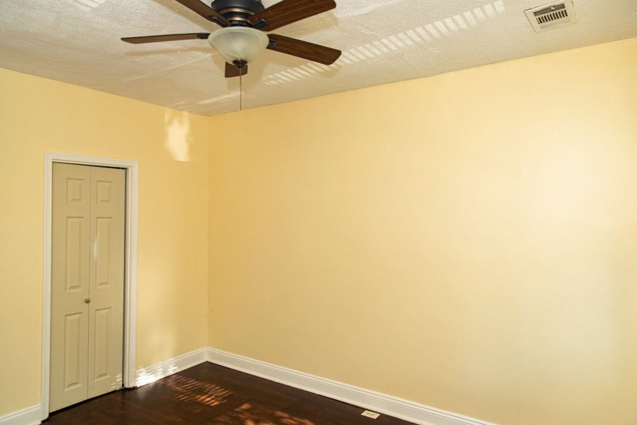 505 Denison St - Photo 6 of 25