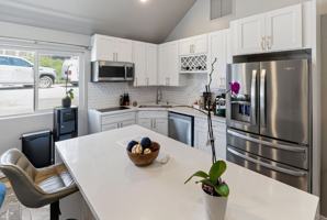 featured image of 880 La Terraza Blvd #3