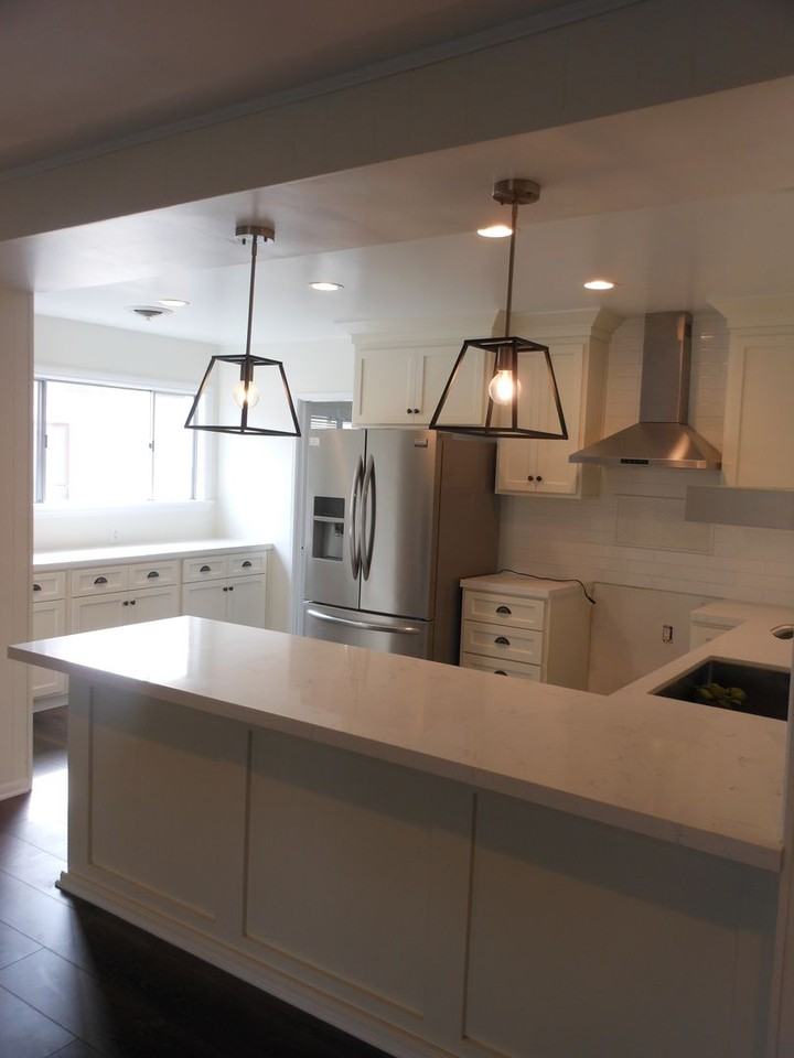 8340 Chase Ave - Photo 4 of 26