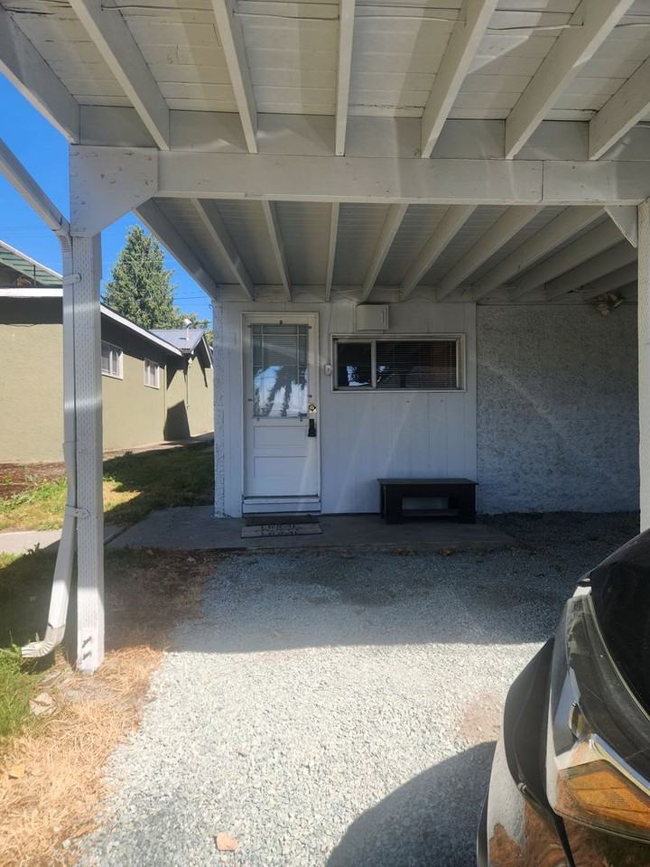 419 N 4th St - Photo 2 of 7
