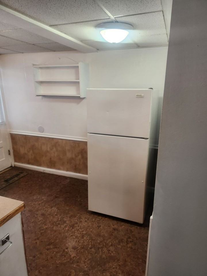 419 N 4th St - Photo 4 of 7