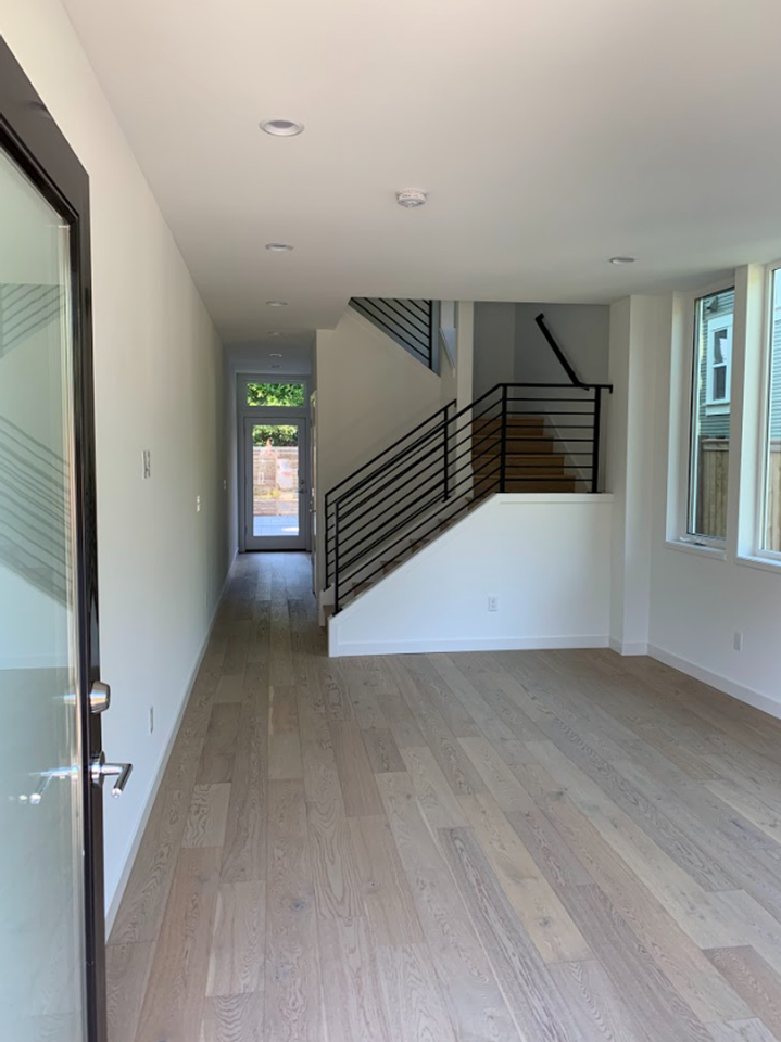1706 Nw 63rd St - Photo 2 of 17