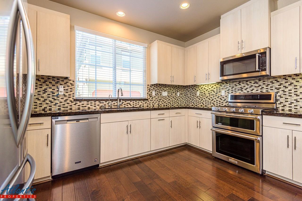 822 Tina Speciale Pl - Photo 7 of 23