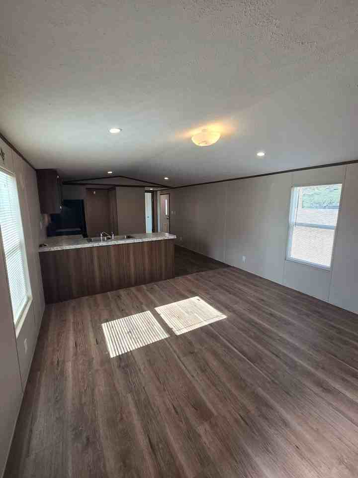 5800 E Hermans Rd #2 - Photo 3 of 25