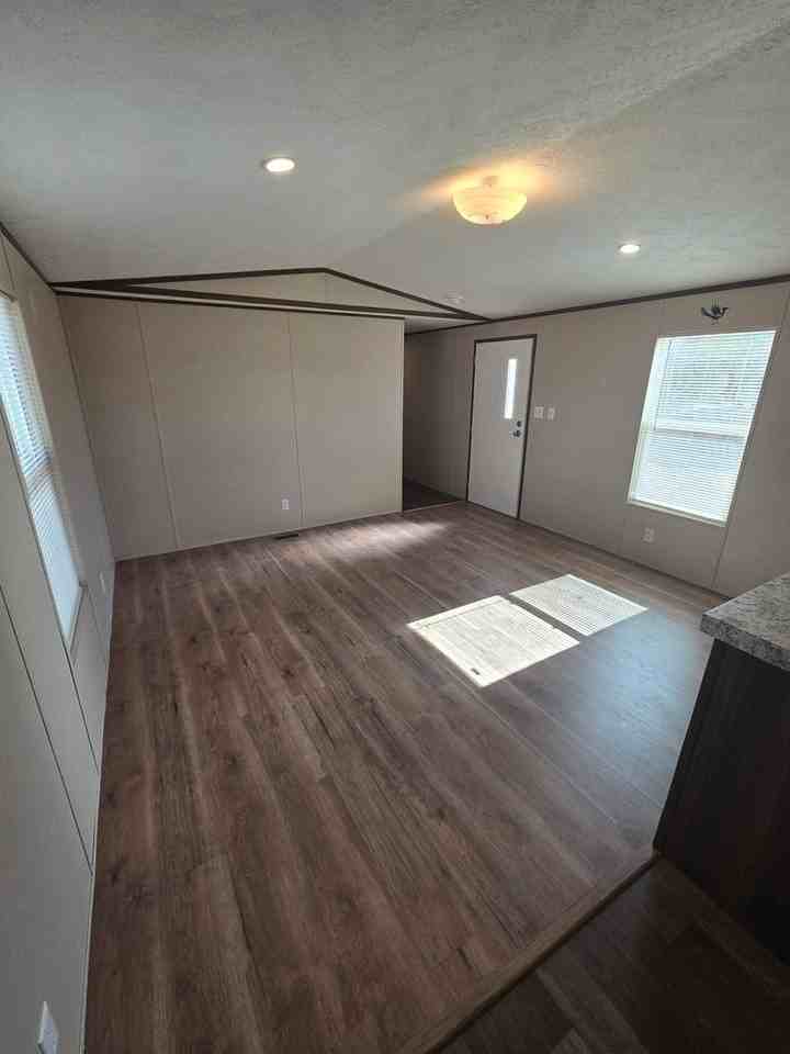 5800 E Hermans Rd #2 - Photo 5 of 25
