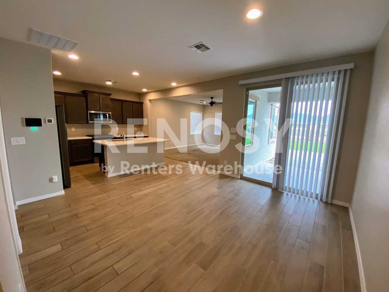 11769 W Mobile Ln - Photo 2 of 26