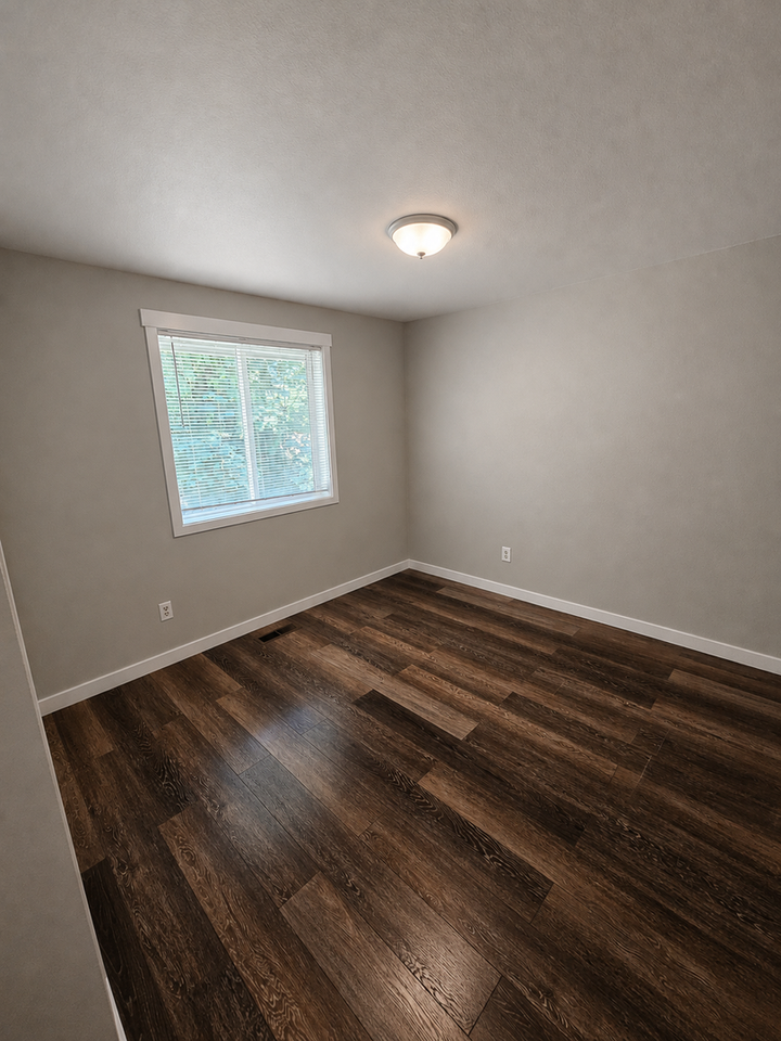 524 Eklund Ct Se - Photo 7 of 14
