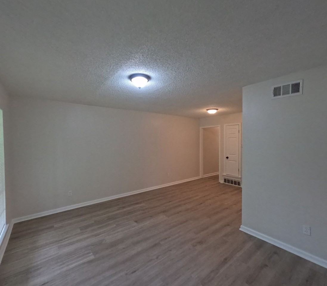 3115 Carnes Ave - Photo 3 of 14