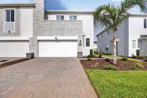 featured image of 198 Nine Iron Dr