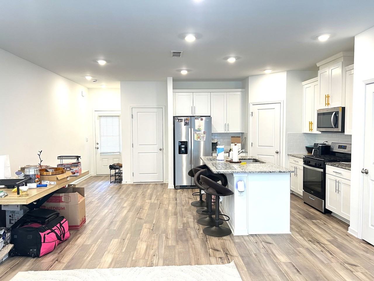 205 Bald Ave - Photo 5 of 30