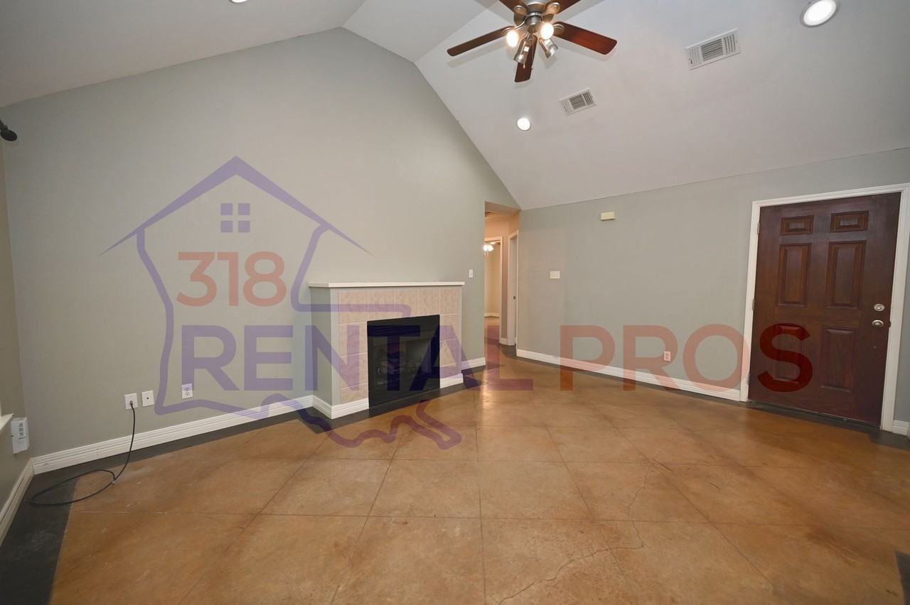 1202 Mcquay Dr - Photo 7 of 28