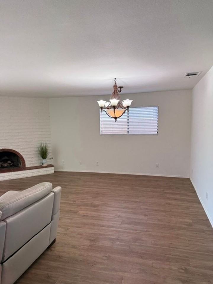 43480 Texas Ave - Photo 4 of 12