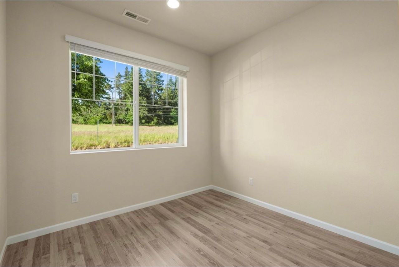 15566 Nw Brugger Rd - Photo 6 of 29