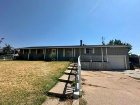 875 42nd St - Photo 1 of 1