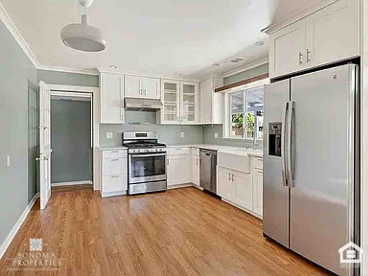 18045 Brooks Ave - Photo 6 of 21