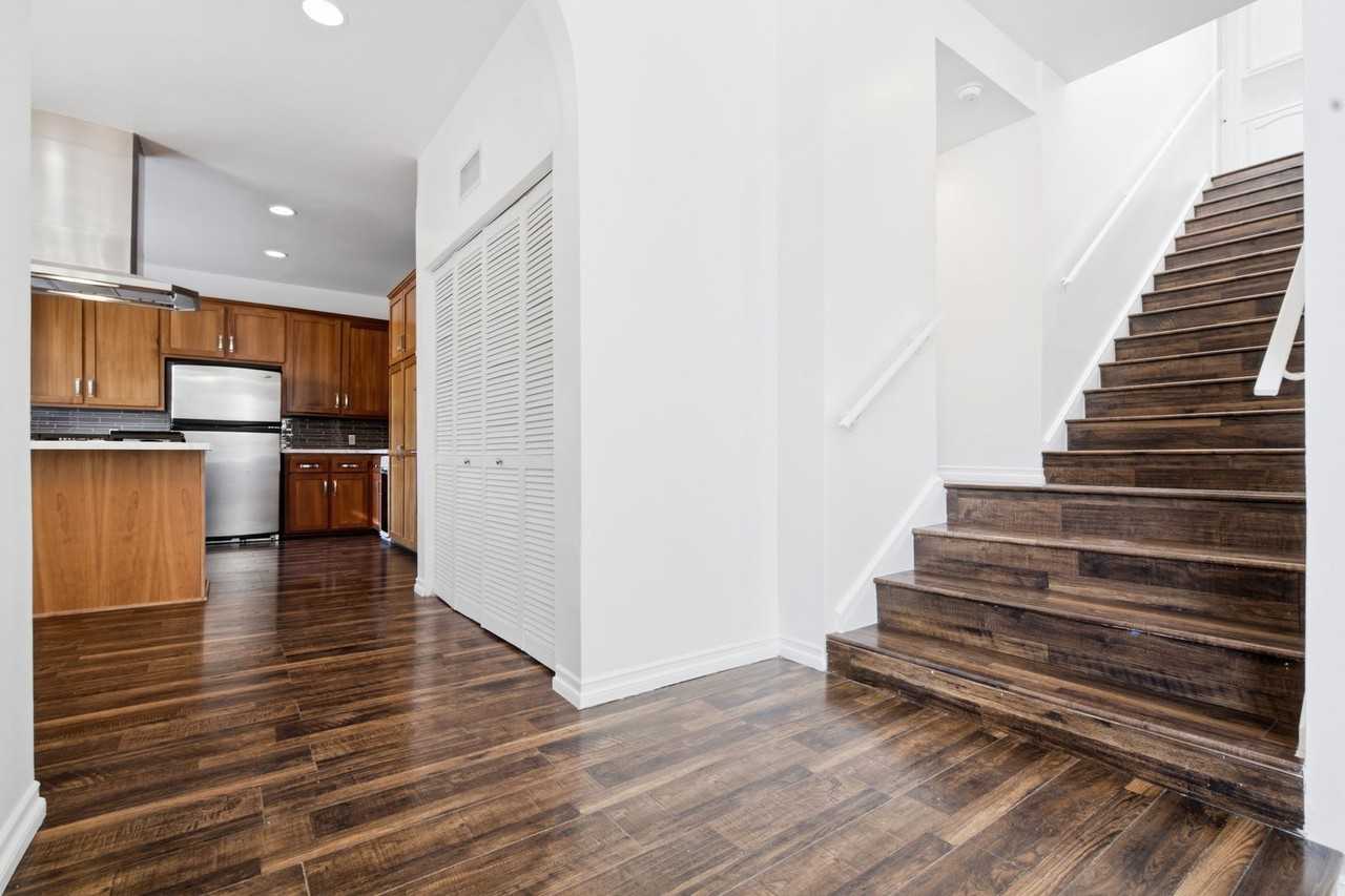 5244 Baza Ave - Photo 5 of 36