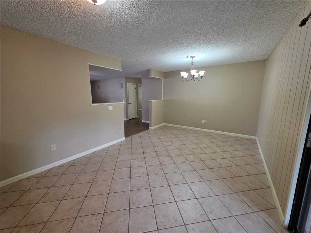 1806 Se Lawrence St - Photo 7 of 21