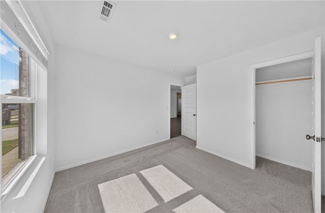 2709 Major St - Photo 2 of 22