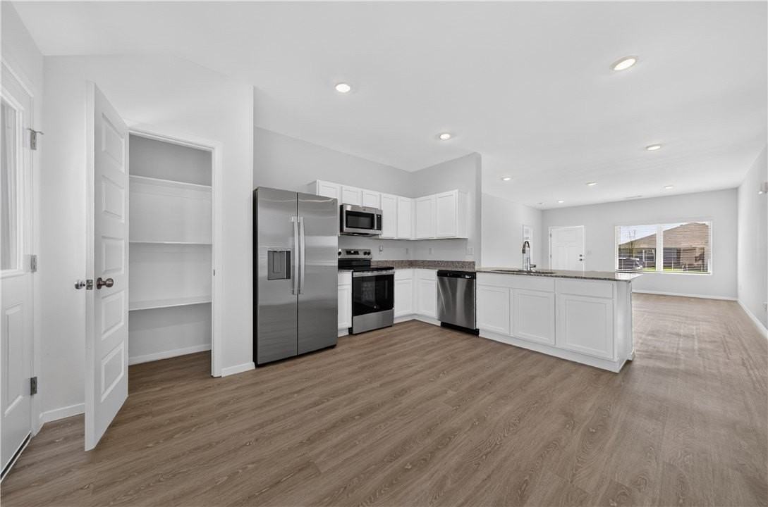 2709 Major St - Photo 7 of 22
