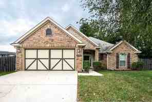 featured image of 1536 N Oakhaven Pl