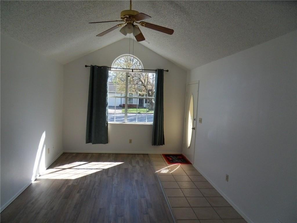 2937 N Fiesta Dr - Photo 4 of 9