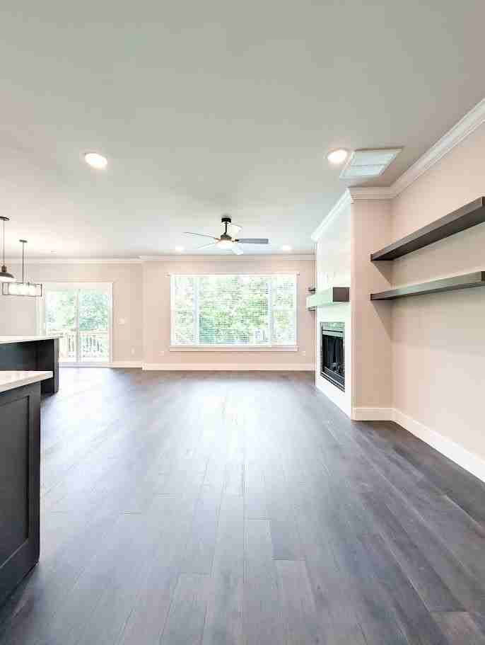 4 Mchugh Ln - Photo 7 of 30