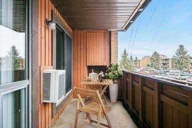 1415 Mckercher Dr - Photo 3 of 9