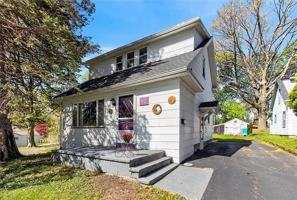 featured image of 62 Clearview Rd #1